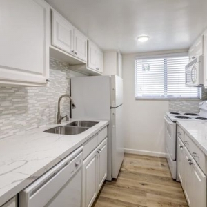 Photo of Del Rio Apartments in West Los Angeles