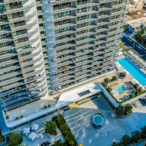 Photo of The Landmark Los Angeles Apartments