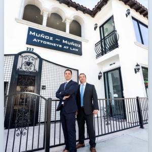 Photo of Munoz & Munoz Attorneys at Law