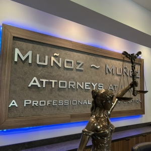 Photo of Munoz & Munoz Attorneys at Law