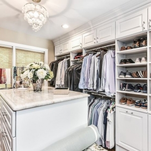 Photo of Closet America