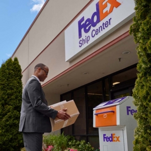 Photo of FedEx Ship Center