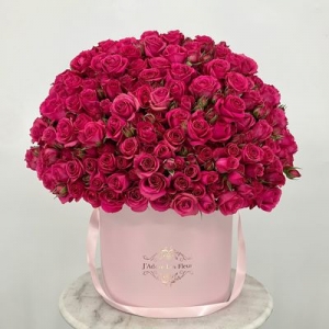Photo of J'Adore Les Fleurs