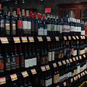 Photo of Coasters Liquors