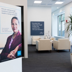 Photo of Charles Schwab
