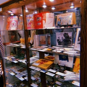 Photo of Van Eaton Galleries