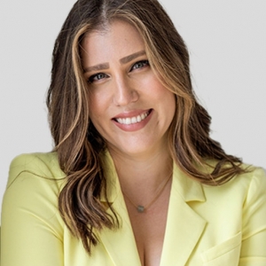 Phoenix Lizy Hoeffer at CrossCountry Mortgage