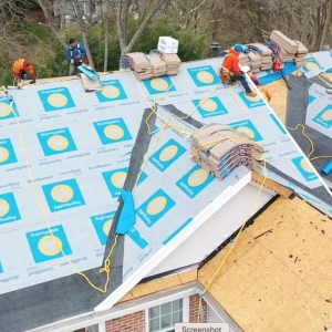 Photo of A & M Roofing