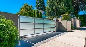 Photo of JJ Rolling Gate System