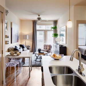 Photo of Camden Lincoln Station Apartments