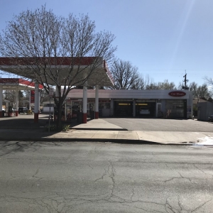Photo of South Downing Conoco