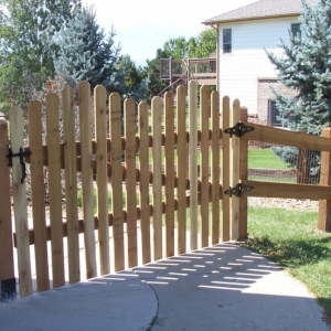 Photo of AU Need A Fence
