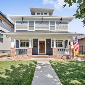 Photo of B&L Roofing