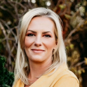 Photo of Kendra Minich Movement Mortgage
