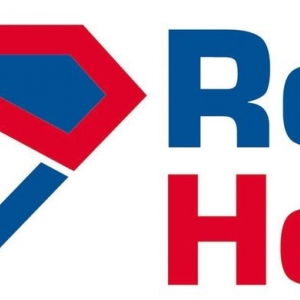 Elizabeth Roof Hero