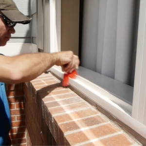 Thornton Get Clean Windows