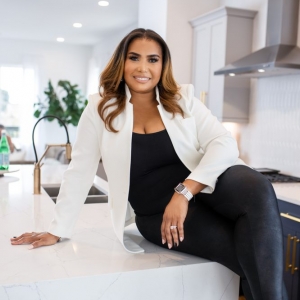 Photo of Erica Lowman - Coldwell Banker Realty