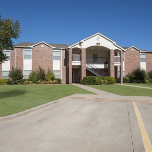 Photo of The Links At Mustang Creek Apartments