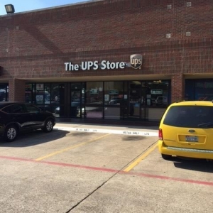 Carrollton The UPS Store