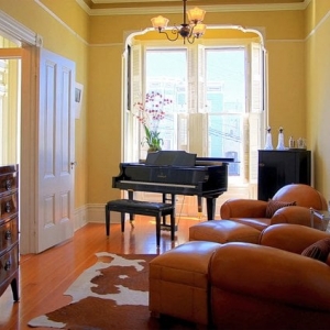 Photo of LuxeHomeTours
