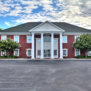 Photo of Mary Braaten - Advantage Realty Group