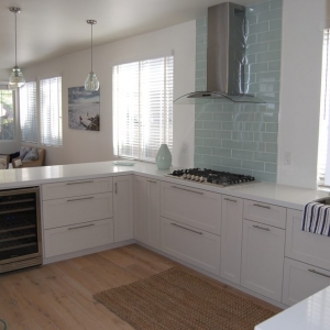 Lakeside Heikka Fred Cabinets