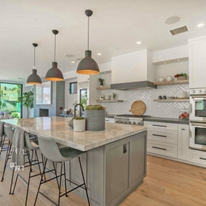 Bellevue Kitchen & More