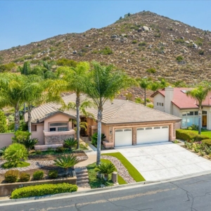 Photo of Julia O'Connor - Market Real Estate