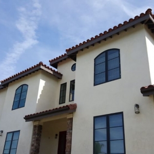 Photo of Seamless Rain Gutter Guzman