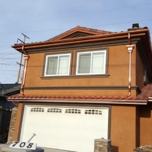 Photo of Seamless Rain Gutter Guzman