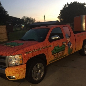 The Woodlands Atlantis Window Cleaning
