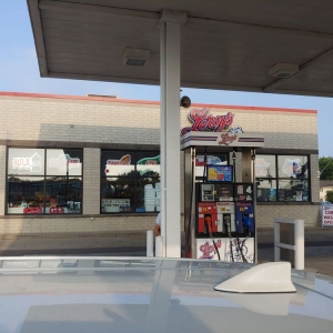 Minneapolis Leroy's Great Bear Tire & Auto