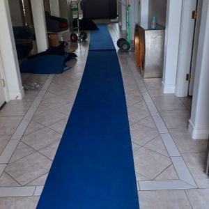 Photo of T&R MOVERS LLC