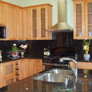 Burlingame E3 Kitchen & Interior