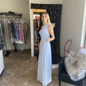 Photo of Daisy Cleaners & Alterations