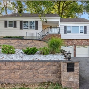 Photo of Marsha Gershberg | Weichert Realtors®
