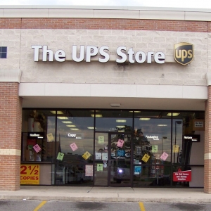 Helotes The UPS Store
