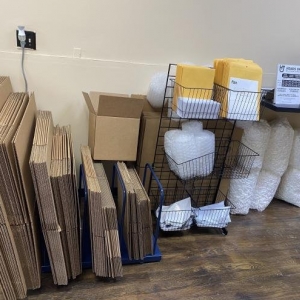 Photo of Heads Up Shipping & Mail