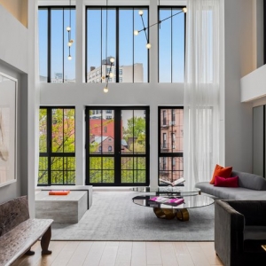 New York Aline Scott -Compass Real Estate