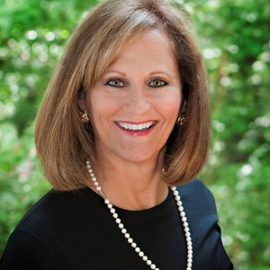 Photo of Gail Craven - Allen Tate Realtors
