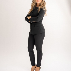 Photo of Cristina Gonzalez - Compass Real Estate