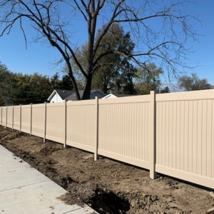 Photo of Lynn Rose Fence