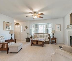 Photo of Erin Roccapriore - RE/MAX 100