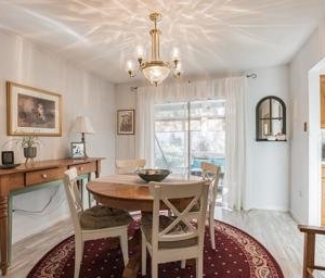 Photo of Erin Roccapriore - RE/MAX 100