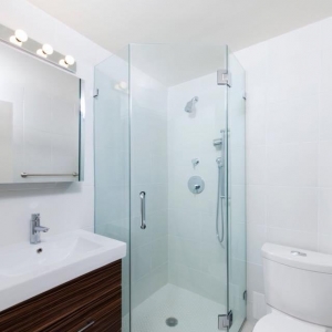 Photo of Emerald Glass & Mirror