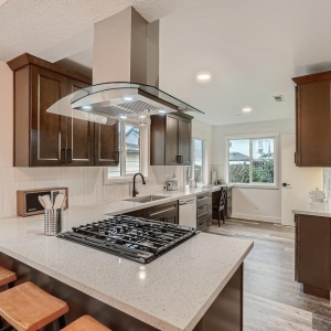 Photo of Beaverton Kitchen Cabinet & Stone