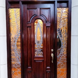 Photo of Elizabeth Antique Restoration