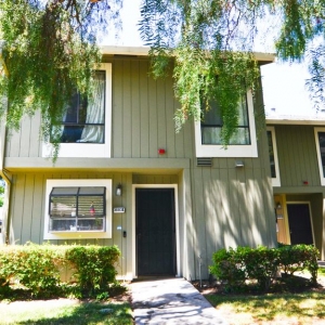 Photo of Ritu Jain - Legacy Real Estate & Associates