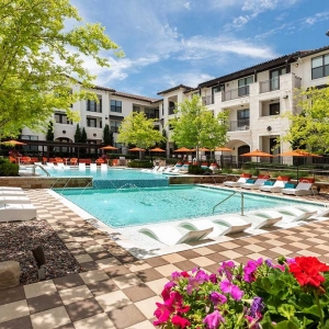 Photo of AMLI on Riverside