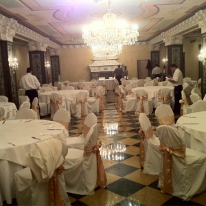 Photo of Shades of Linens & Flowers